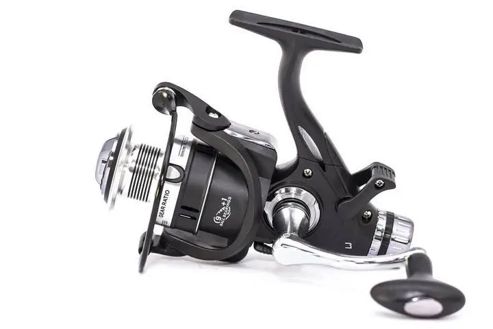 Карпова котушка Coonor LJ 6000 з байтраннером 9+1bb